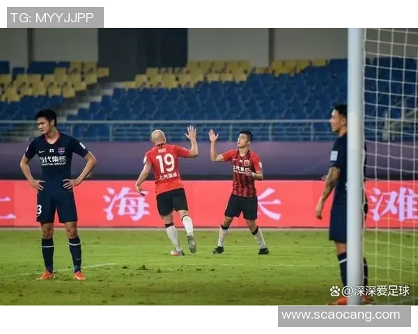 上海足球队个人能力排名创新高引发球迷热议与期待 上海足球队个人能力排名创新高引发球迷热议与期待