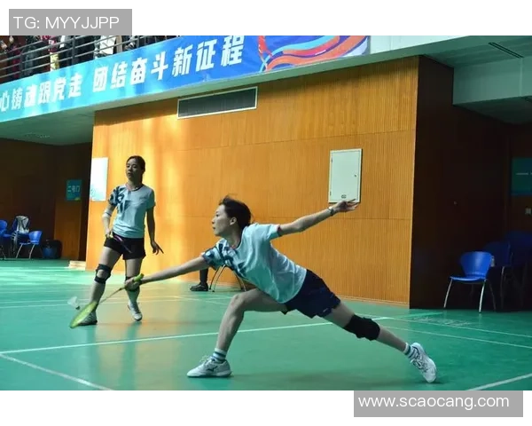 西安羽毛球队在全国团队协作排行榜中荣获第五名展现出色团队精神与实力 西安羽毛球队在全国团队协作排行榜中荣获第五名展现出色团队精神与实力